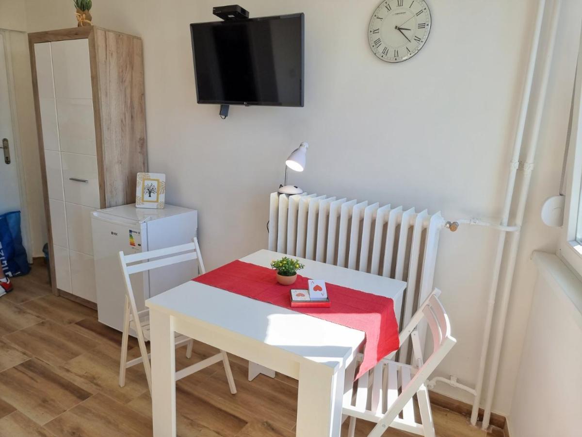 Apartamento Sunset Belgrado Exterior foto